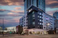 Aloft Denver Downtown - bar