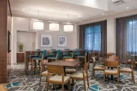 Fairfield by Marriott Inn & Suites Dayton Downtown - parking