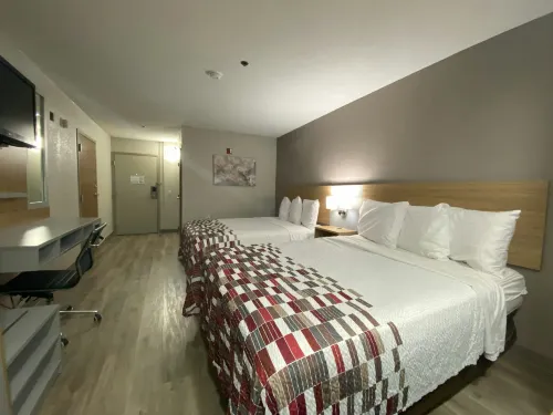 Red Roof Inn Winston-Salem - Parkplatz