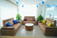 Grace Residency - 2-Star