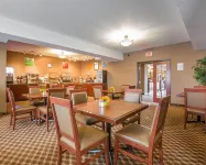 Comfort Inn & Suites - 2-Star