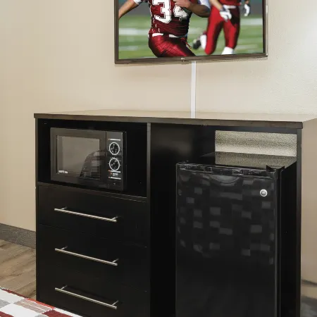 Red Roof Inn & Suites Macon