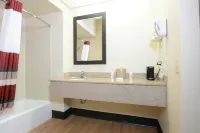 聖迪馬斯紅頂酒店-展覽中心 - 停車場
