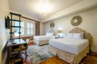 Hotel Florence, Tapestry Collection by Hilton - parcheggio