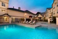 Residence Inn Pleasanton - Pools