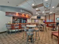 DoubleTree by Hilton Hotel Bloomington - bar