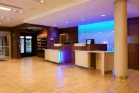 Fairfield Inn & Suites Lethbridge - parking