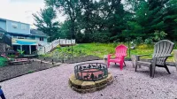 Private 2 BR Lower-Level Retreat Woods & Wildlife, within 10 min of Wis Dells - 무료 와이파이