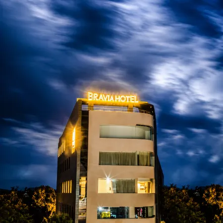 Hotel Bravia Vaishali - by Satguru