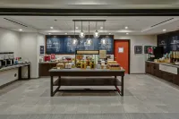 Hampton Inn Fresno Airport - Desayuno