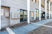 Bergamo Airport Apartment with WiFi & Workspace - 2-Star