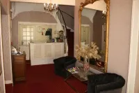 Cit'Hotel Hôtel Beauséjour - 2 ดาว