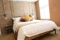 Cathedral Superior Apartment - 3-Star