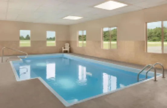 Baymont Inn & Suites by Wyndham Swanton/Toledo Airport