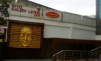 Hotel Golden Laurel Inn