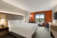 Holiday Inn Express & Suites Charleston - Mount Pleasant