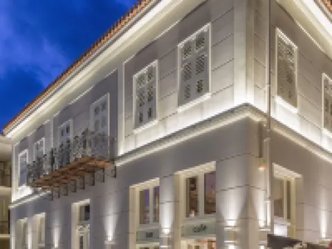 3 シックスティ ホテル & スイーツ ナフプリオンのホテル