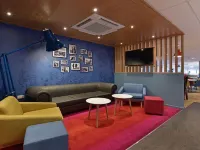 Travelodge Edinburgh Park Hotels near Corstorphine