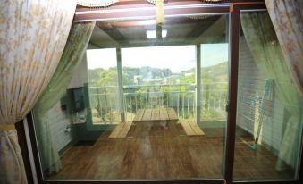 Namhae Enmorae Pension