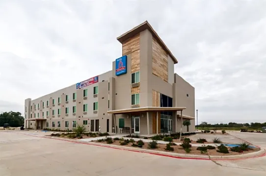 Days Inn & Suites by Wyndham Colorado City/I-20