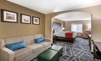 Comfort Inn & Suites