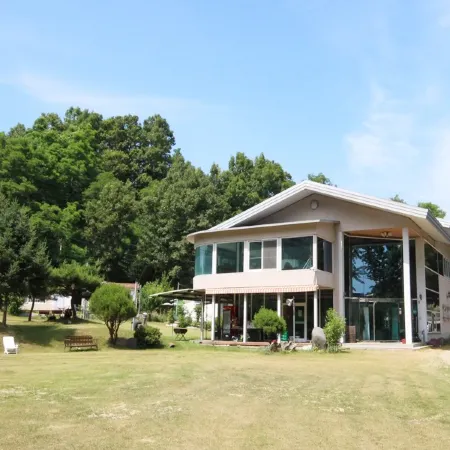 Yecheon Easy Caravan Campground Pension