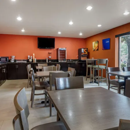 Comfort Inn & Suites Mansfield