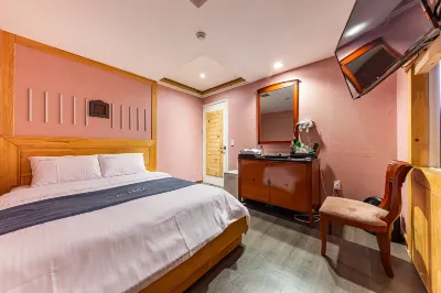 Okcheon Rivera Hotels in Okcheon-gun