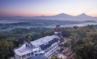 The Amrta Borobudur