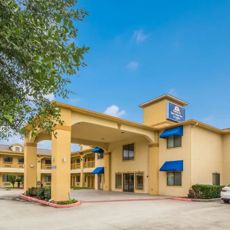 Americas Best Value Inn and Suites Tomball