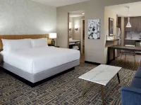 加拿大魁北克省蒙特利爾市中心Homewood Suites by Hilton 鄰近米爾安德酒吧的酒店