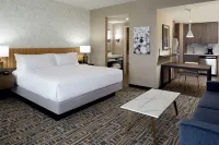 Homewood Suites by Hilton Montreal Midtown - bars