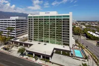 Hilton Pasadena Hotel dekat Arlington Garden