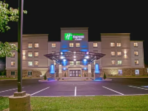Holiday Inn Express & Suites EVANSVILLE NORTH by IHG Hotels in Vanderburgh County