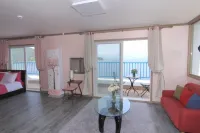 Changwon Santorini Pension