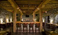 Cork Factory Hotel - bar