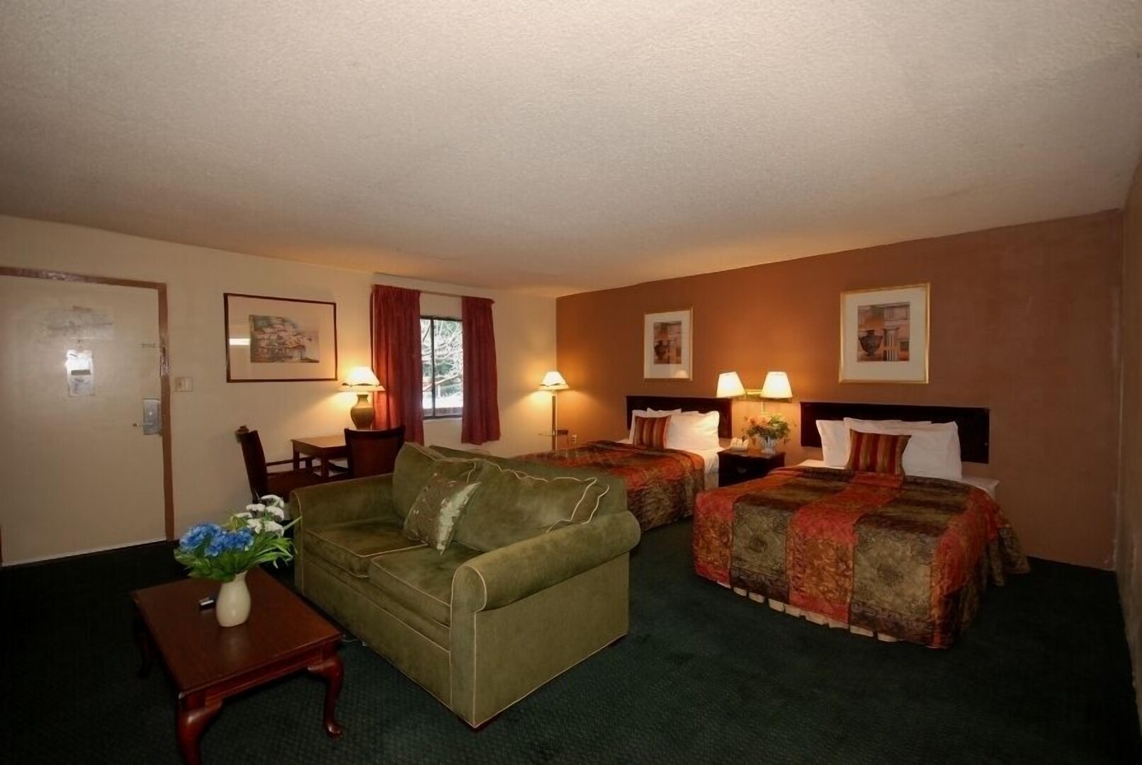 Country Hearth Inn & Suites Marietta