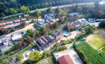 Gapyeong Rainbow Pension