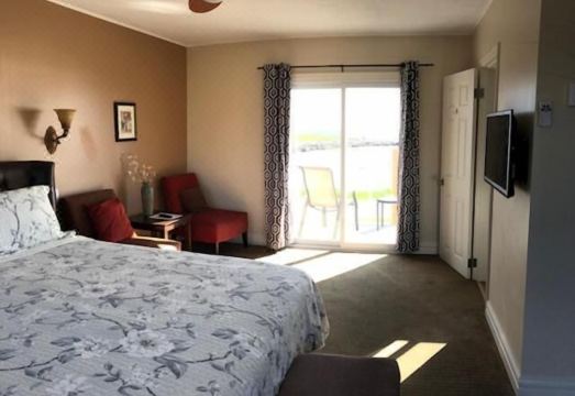 1. 클리프티 코브 ..