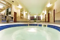 Holiday Inn & Suites WEST EDMONTON by IHG - Bathtub