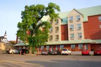 Days Inn by Wyndham Dalhousie Hôtels à : Carleton-sur-Mer