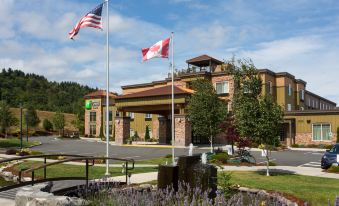 Holiday Inn Express & Suites Sequim