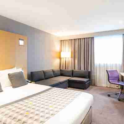 Holiday Inn LONDON - LUTON AIRPORT by IHG Rooms