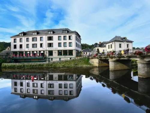 Hôtel Restaurant du Château Hotels in Josselin