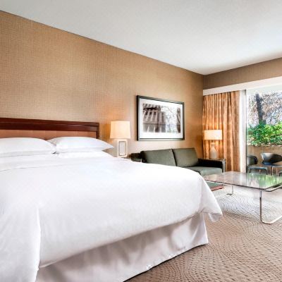 Superior Guest Room, 1 King, Pool View Sheraton Centre Toronto Hotel Promo Code