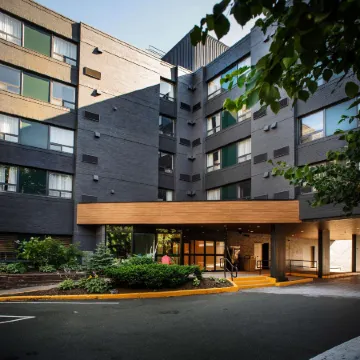 DoubleTree by Hilton St. John's Harbourview