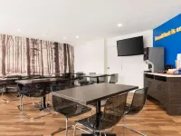 Days Inn by Wyndham Sarnia Harbourfront Hotele w: Sarnia