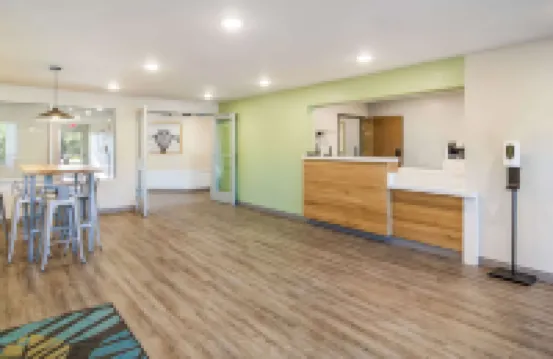 WoodSpring Suites Jacksonville Baymeadows