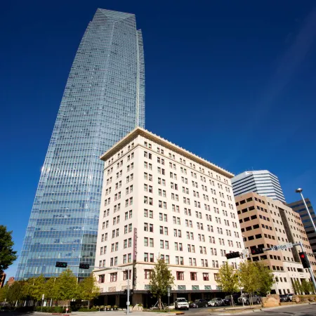 Colcord Hotel Oklahoma City, Curio Collection by Hilton Отели рядом с достопримечательностью «Конгресс-центр Cox»