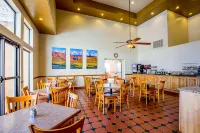 Clarion Suites St George - Convention Center Area - Bữa sáng
